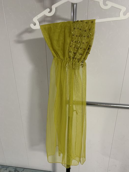 Янги рўмол ва шарфлар келинчаклар учун  40.000 сумдан