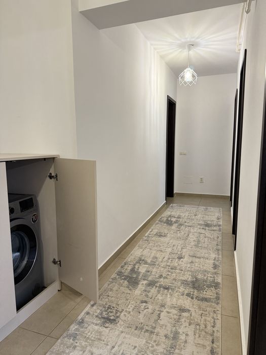 De inchiriat ap cu 2 camere cu loc de parcare rond Cristalului