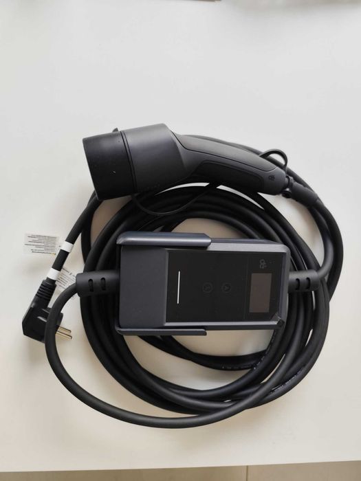 Мобилна зарядна станция 16 А с 7 метра кабел тип 2 и App за управление