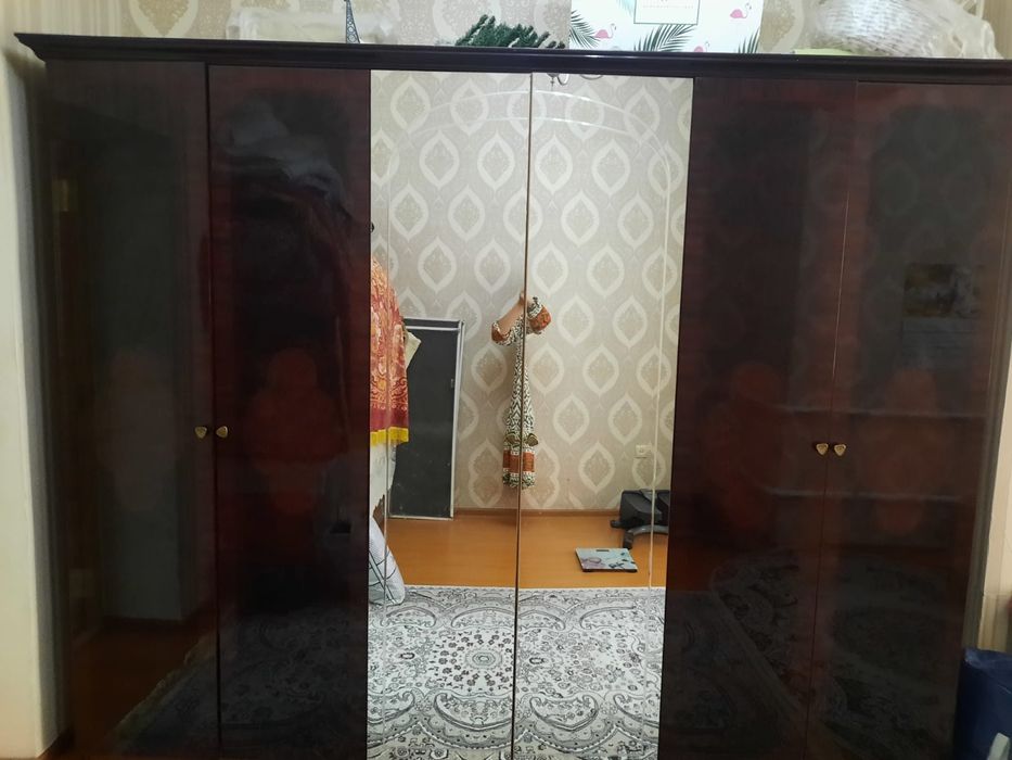 Продам шифонер качественный