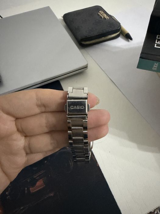 Часы casio серебристые