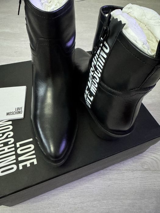 Botine western Love Moschino, marimea 36