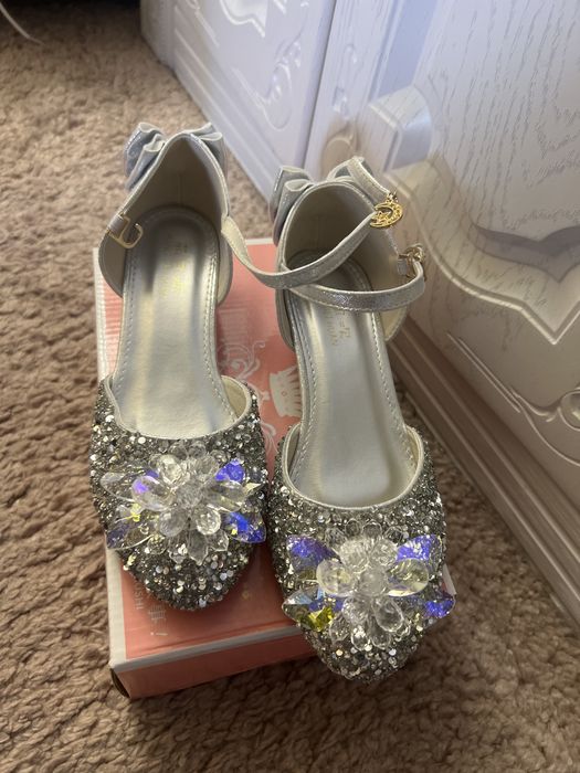 Шикарные туфли 36-37