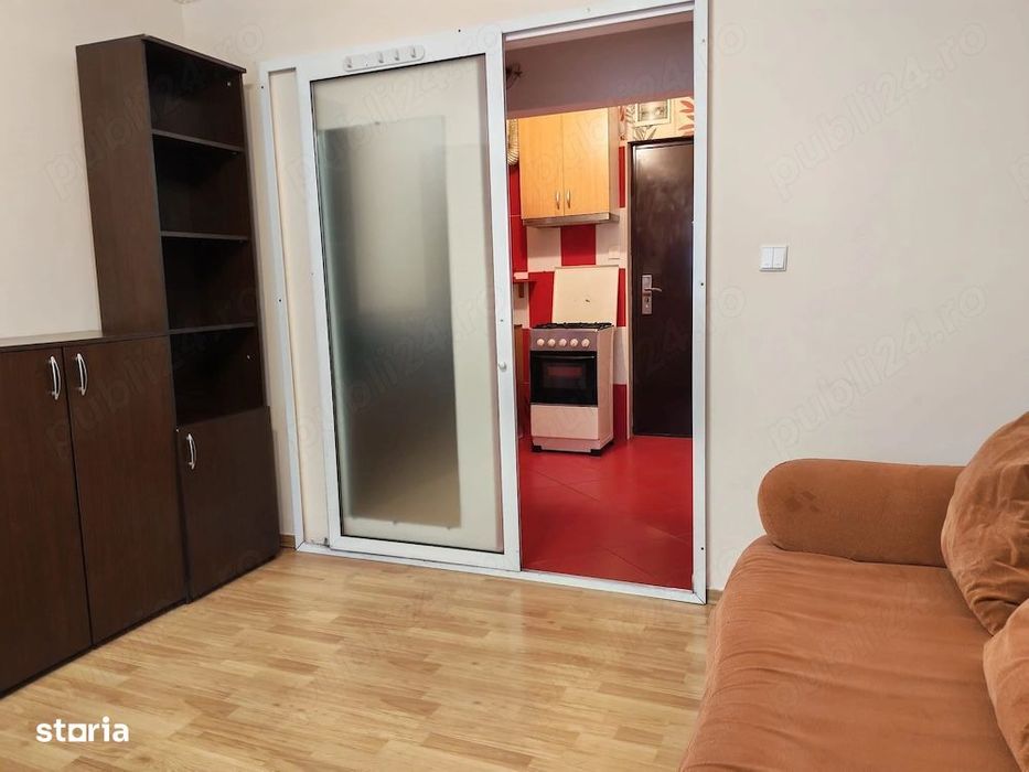 garsoniera zona Buziasului