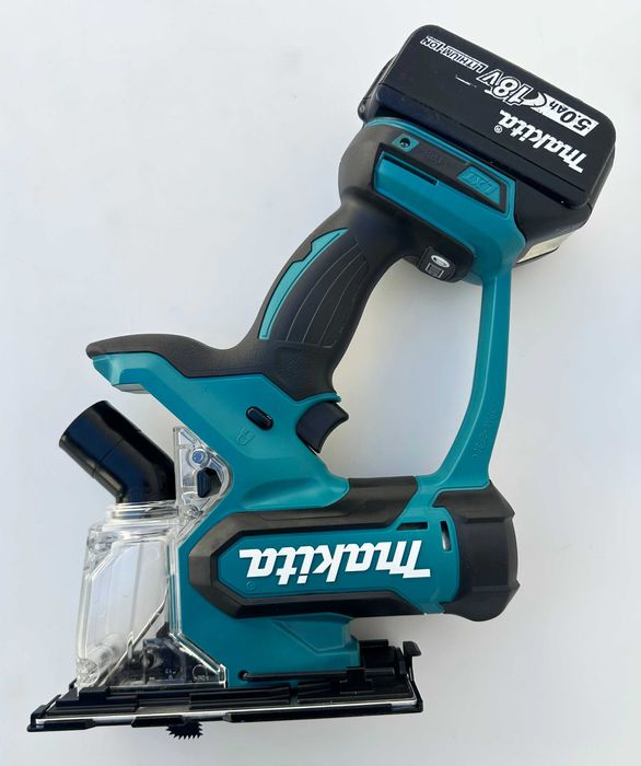 Makita DSD180 - Акумулаторен прободен трион за гипсокартон