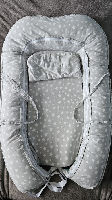 Бебешко гнездо с дръжки