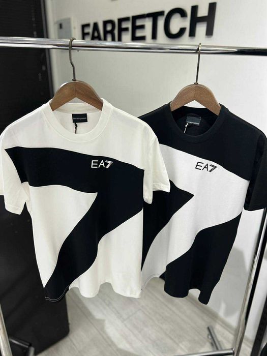 Мъжки топ модели тениски.