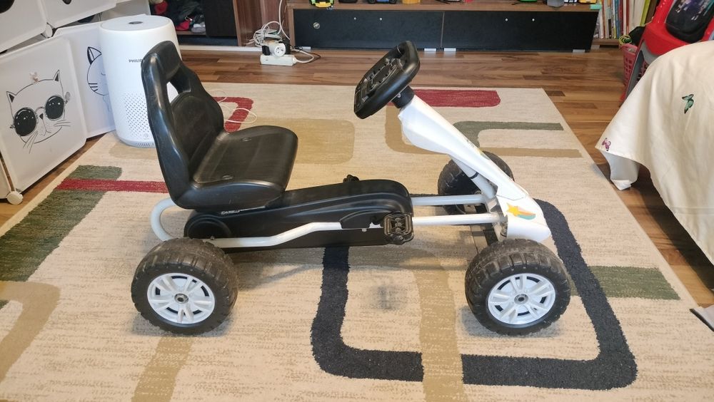 Kart cu pedale copii