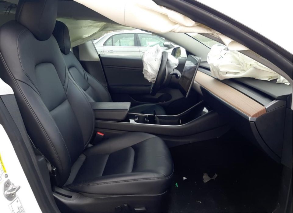 На части 2020 TESLA MODEL 3 STANDARD RANGE реални 84 000 302кс