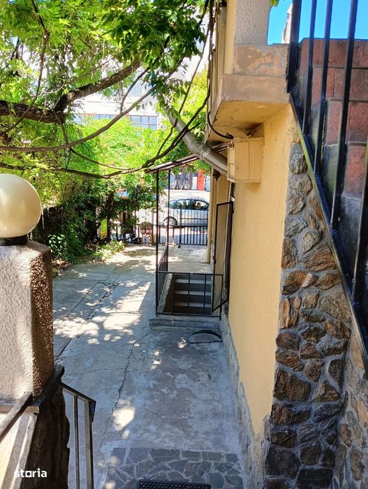 Casă de vânzare Calafat Ultracentral - Afacere la cheie