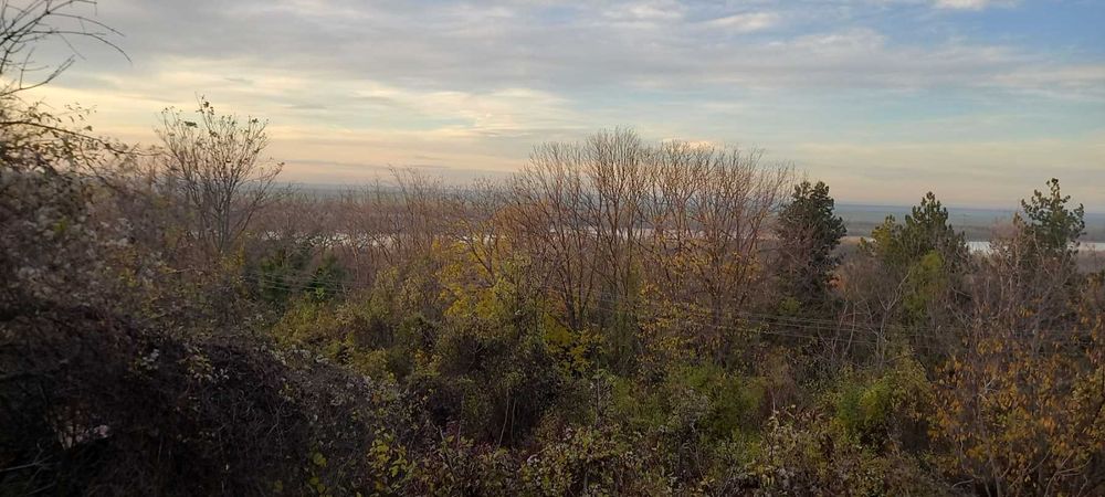 Къща с гледка към Дунава вилна зона 9 км град Русе