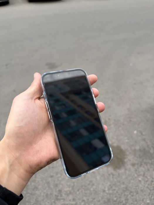 Продам или Обменяю iPhone 13 (Айфон 13)