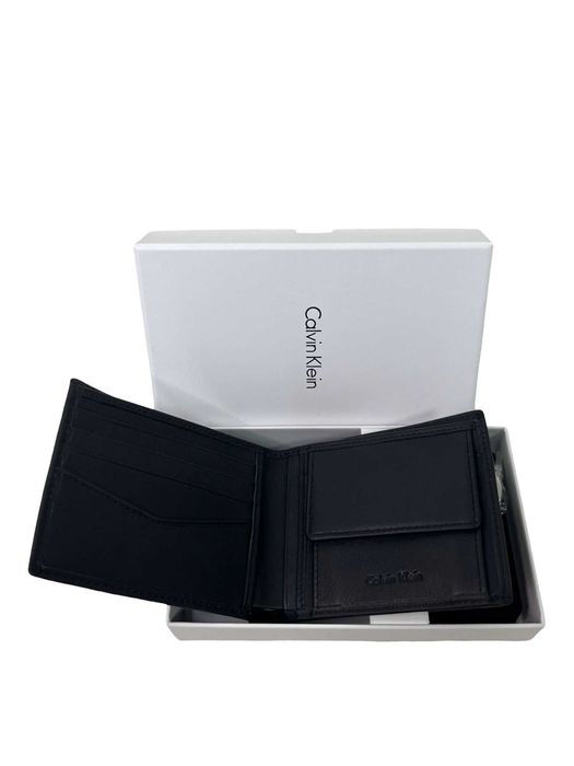 Мъжки подаръчен комплект портфейл Calvin Klein 005 !