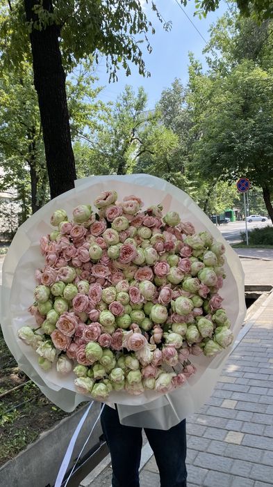 Цветы пионовидный