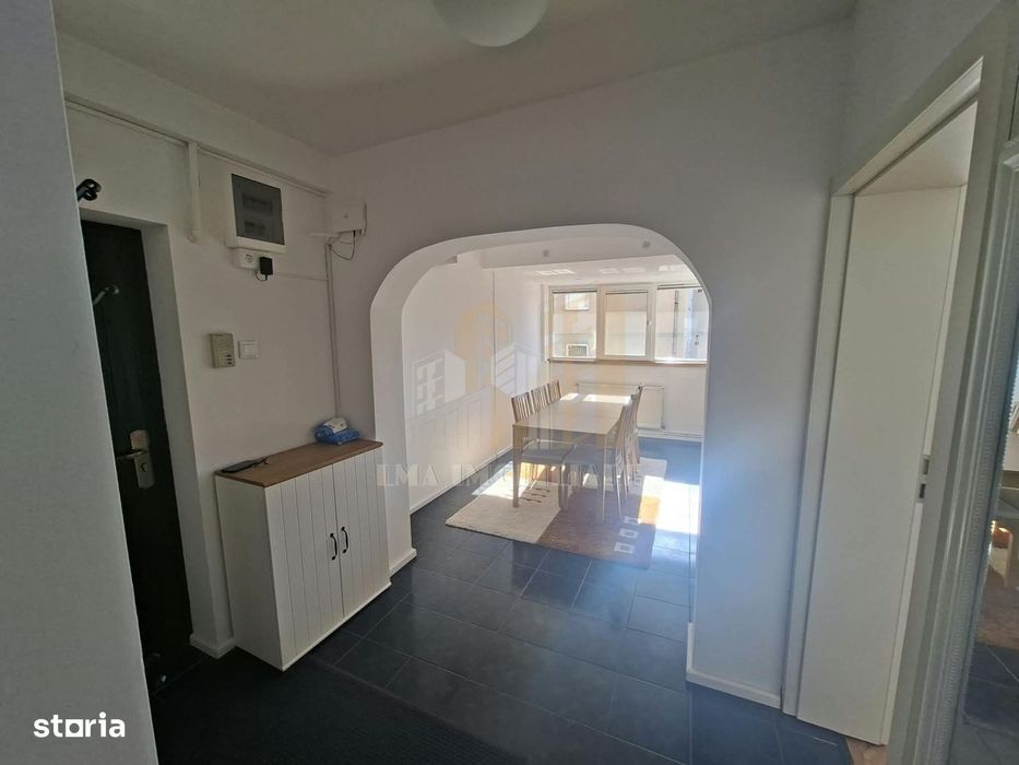 Apartament 3 camere central strada Matei Basarab Brasov — fotografia 1