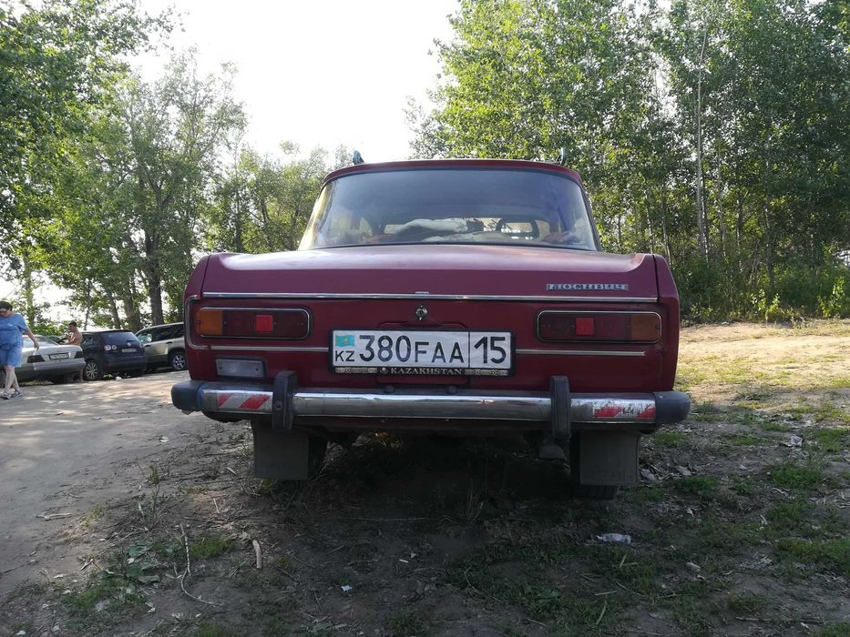 Москвич АЗЛК-2140д