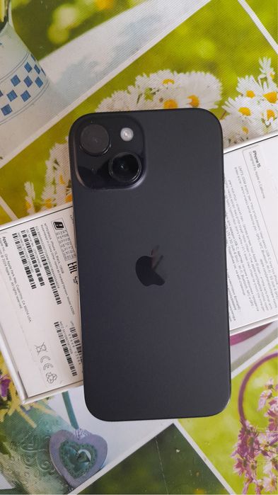 Продам Айфон 15 128 гб