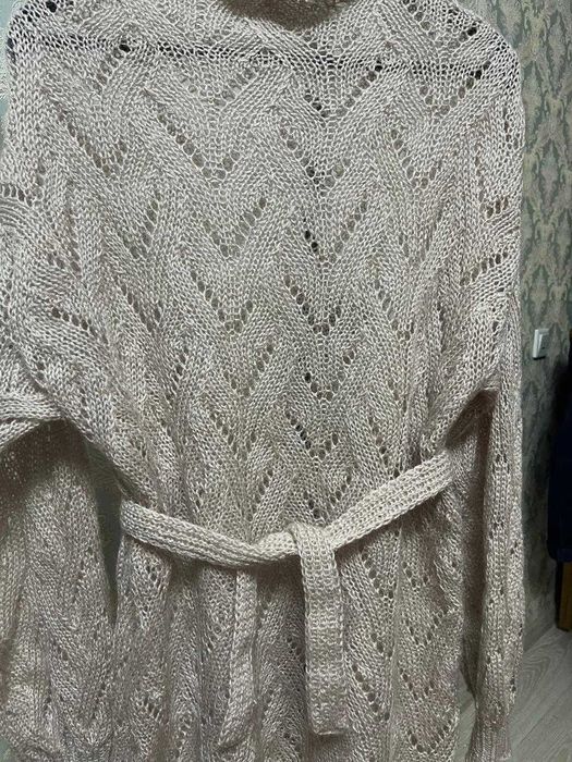 Вязаная кофта новая