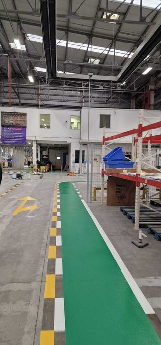 Marcaje Rutiere Industriale si Semnalistica - Parcare, Hale, Depozite