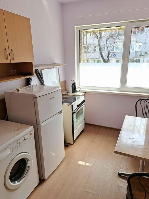 Двустаен апартамент, под наем, Спортна зала