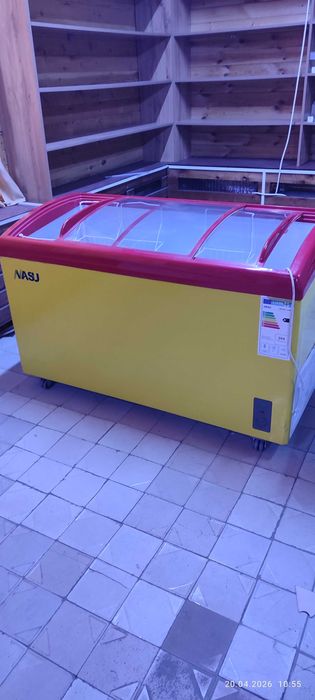 Морозильный ларь большой