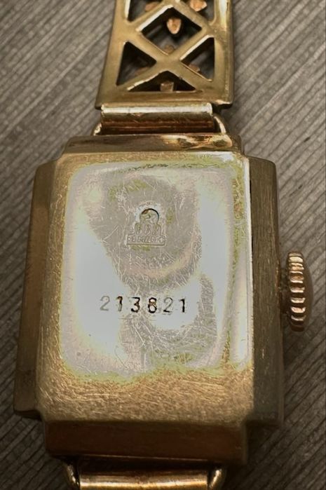 Золотые часы с браслетом СССР
