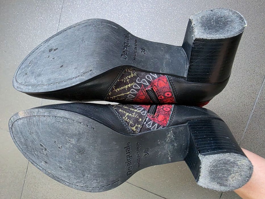 Боти Desigual 38