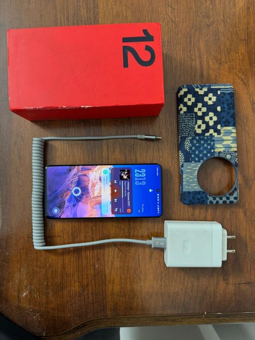 OnePlus 12 Ванплас 12