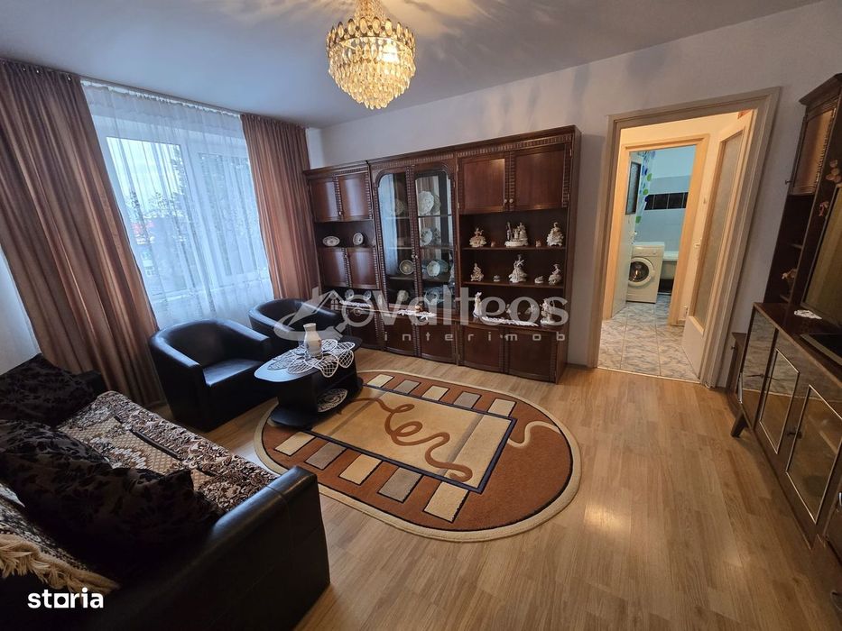 Reșița, apartament 2 camere, 56 mp, zona Universitate — fotografia 1
