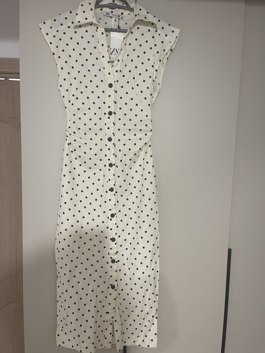Платье Zara в горох