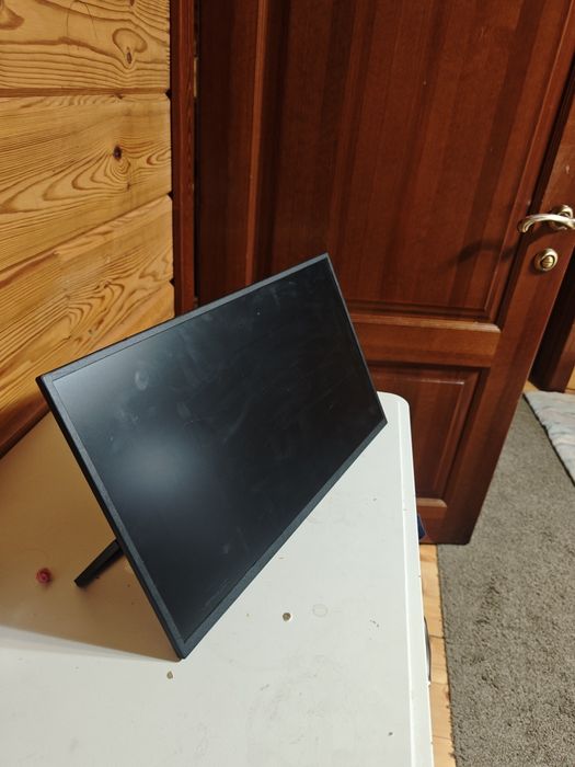 Монитор продам 18.5 120hz