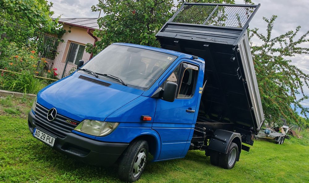 Mercedes-Benz / Basculanta B10 / 3 părți /