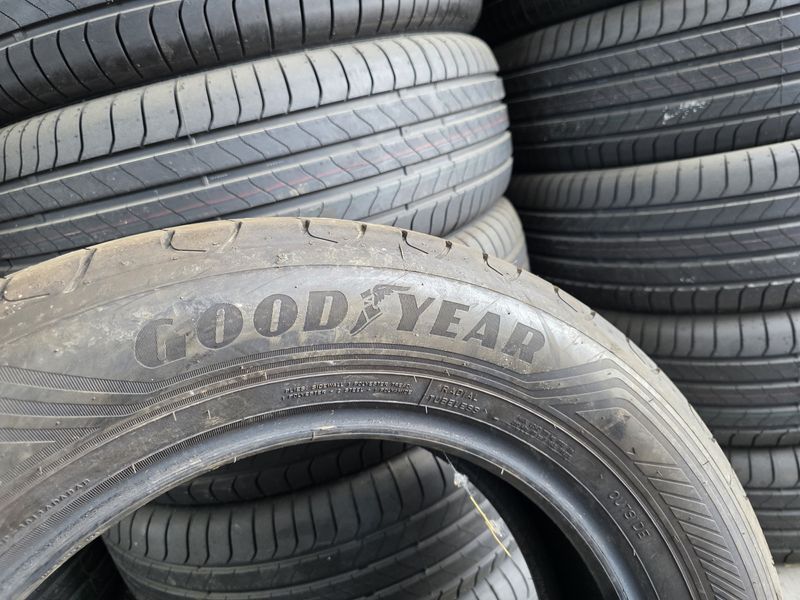 215/65/17 GOODYEAR 4бр