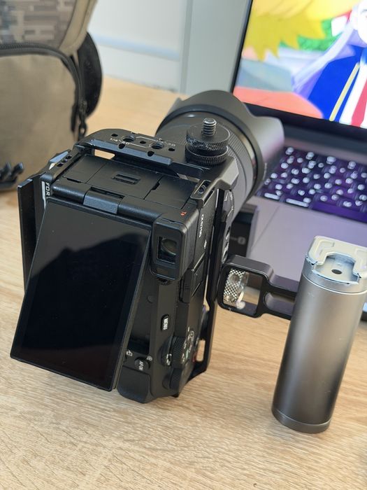 Камера Sony A6700
