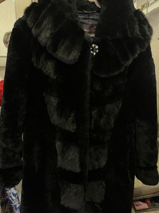 Продам норковую шубу