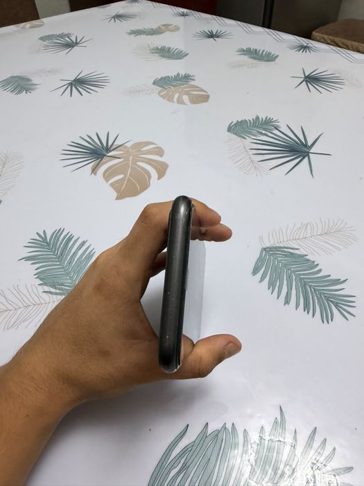 iPhone 11 продается