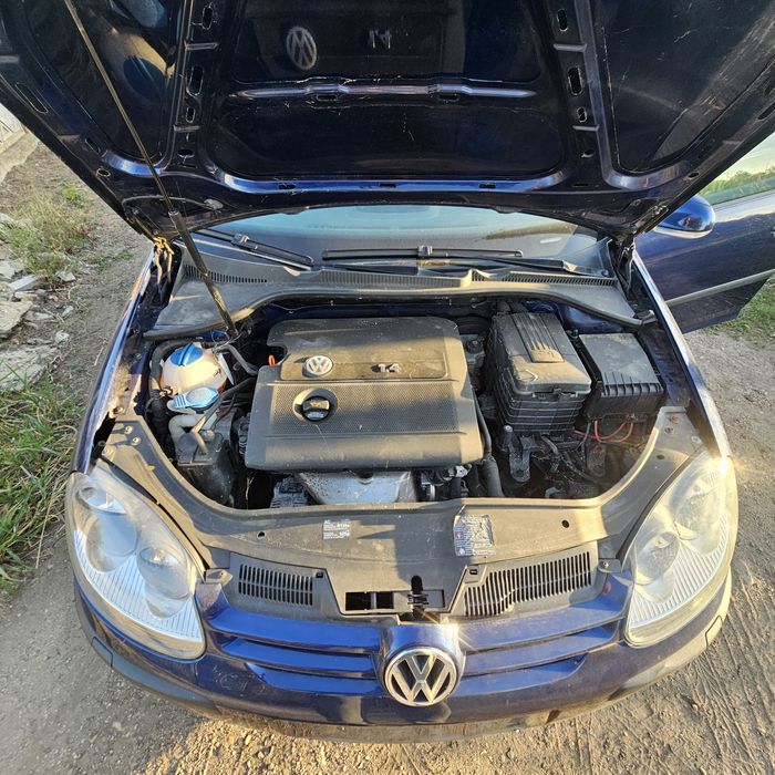 Golf 5 1.4 бензин 2006г 
НА ЧАСТИ САМО