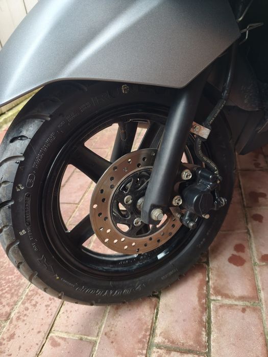 Scuter Suzuki Avenis 125 cat B