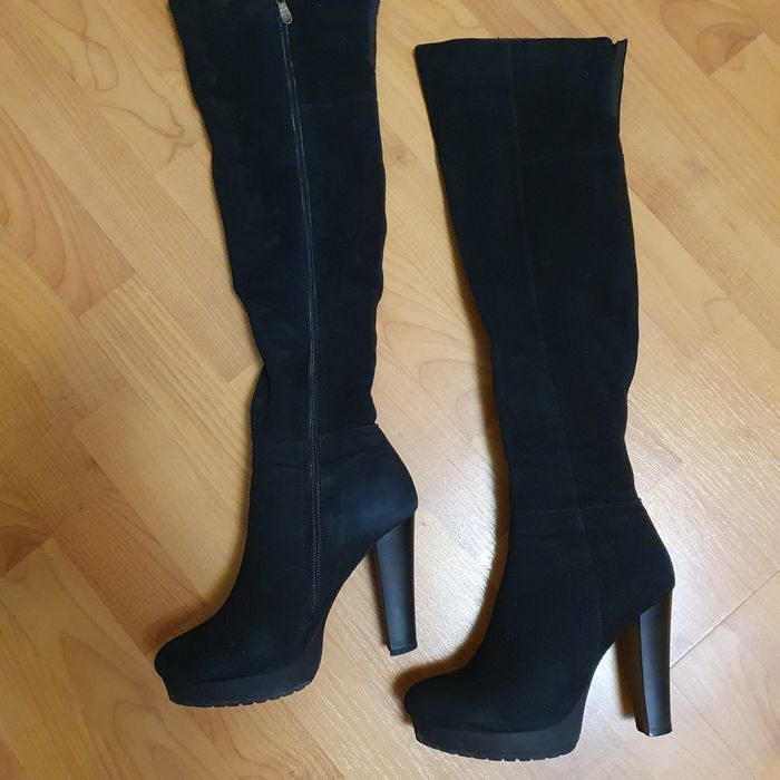 Женские кожаные сапоги и ботинки