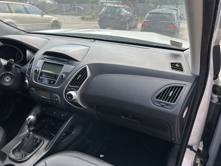 Табло със десен airbag за Hyundai ix35