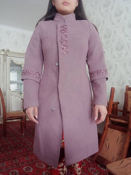 Пальто сатылады размер 36,38 болады