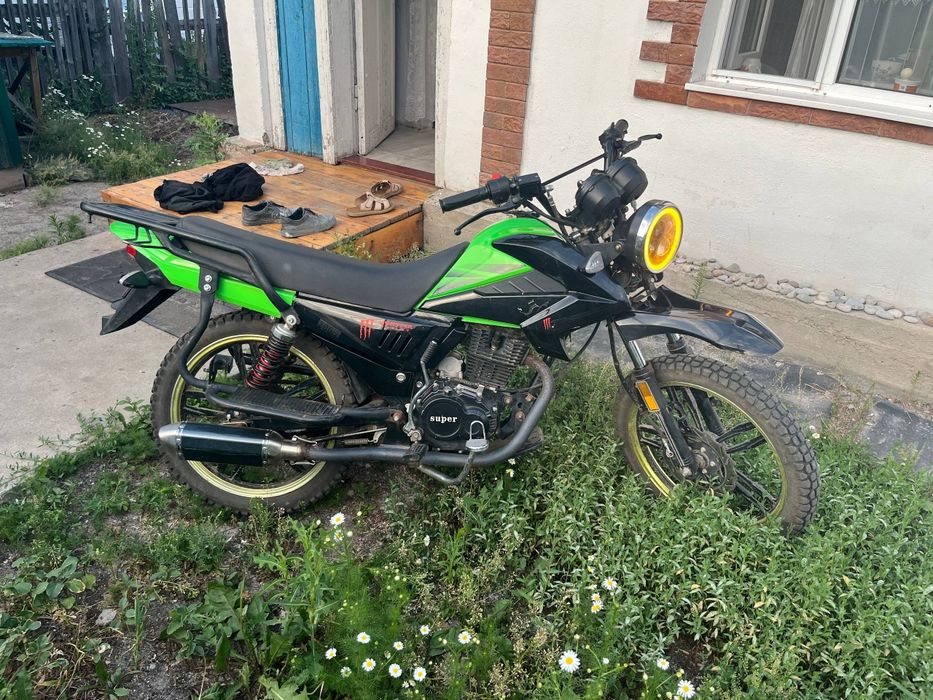 продам мотоцикл 200 куб