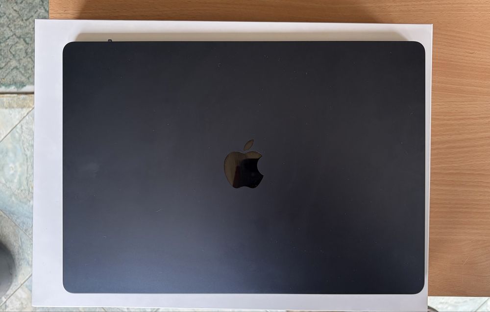 MacBook Air M4 15” Midnight