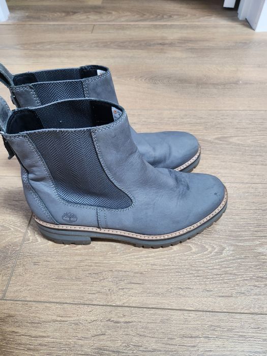 Продам ботинки ноутбук Timberland