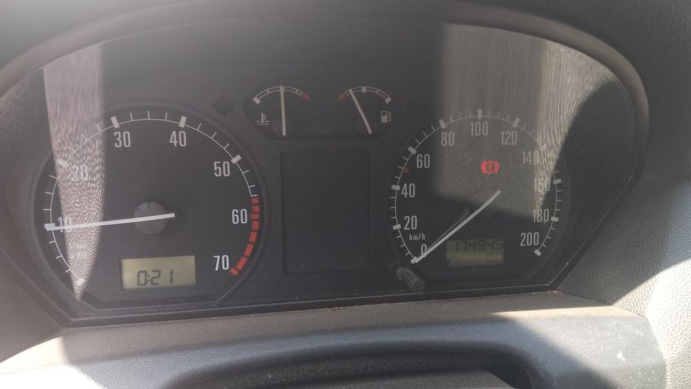 Skoda Fabia 1,2 i на части