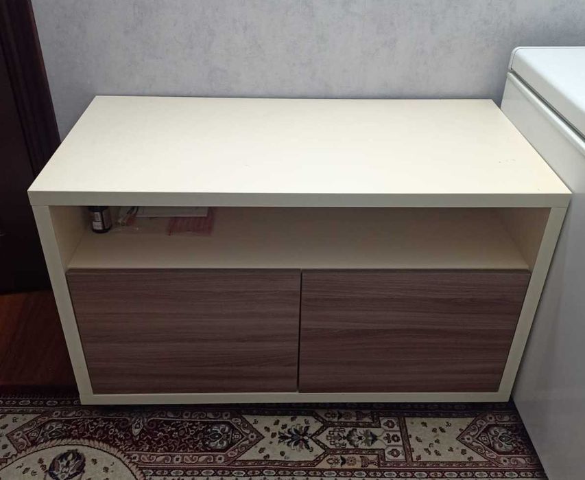 Тумба  под    ТВ