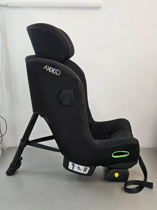 Столче за кола Axkid movekid