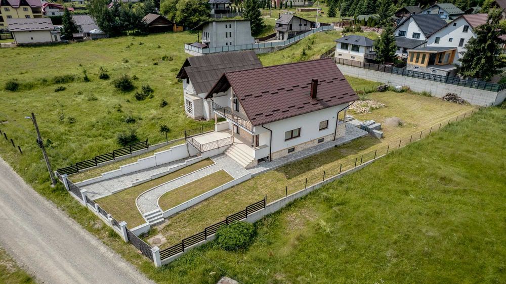 Casă nouă 2024, mobilată și utilată de vânzare – Voroneț, 400 m de Mănăstirea Voroneț