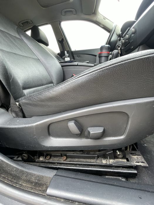 Салон за БМВ Е60