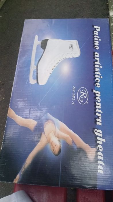 Patine pentru gheață